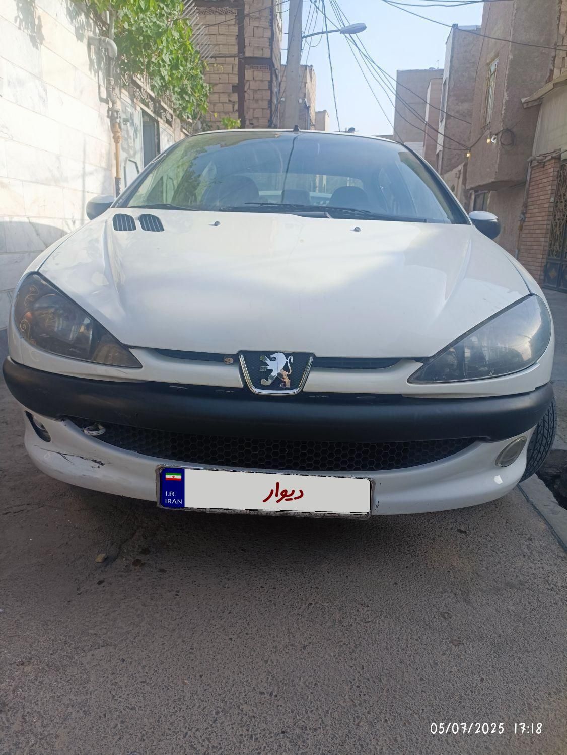 پژو ۲۰۶ صندوق دار v8 - 1394