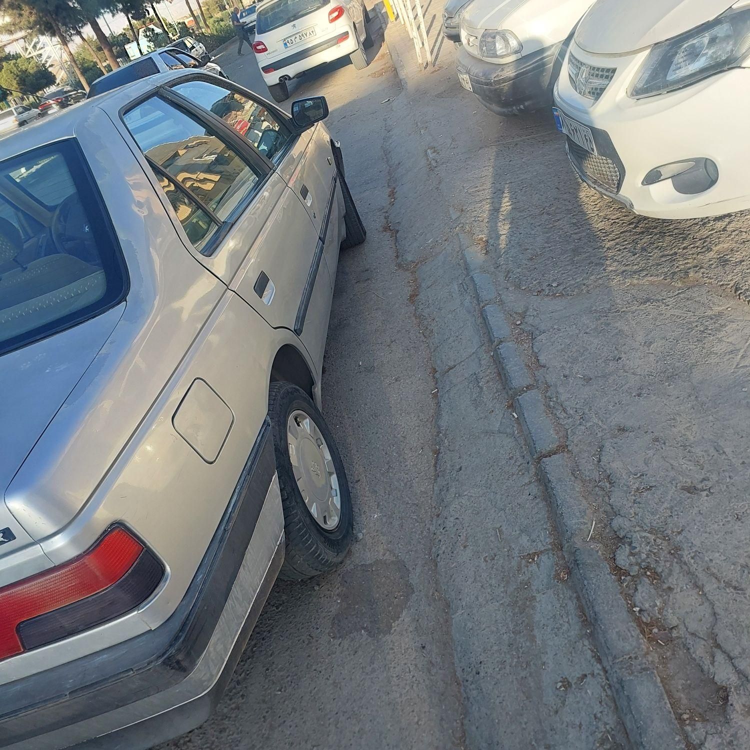 پژو 405 GLX - دوگانه سوز - 1393