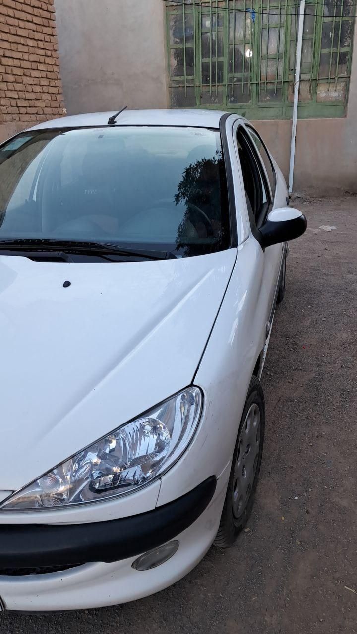 پژو ۲۰۶ صندوق دار v8 - 1398