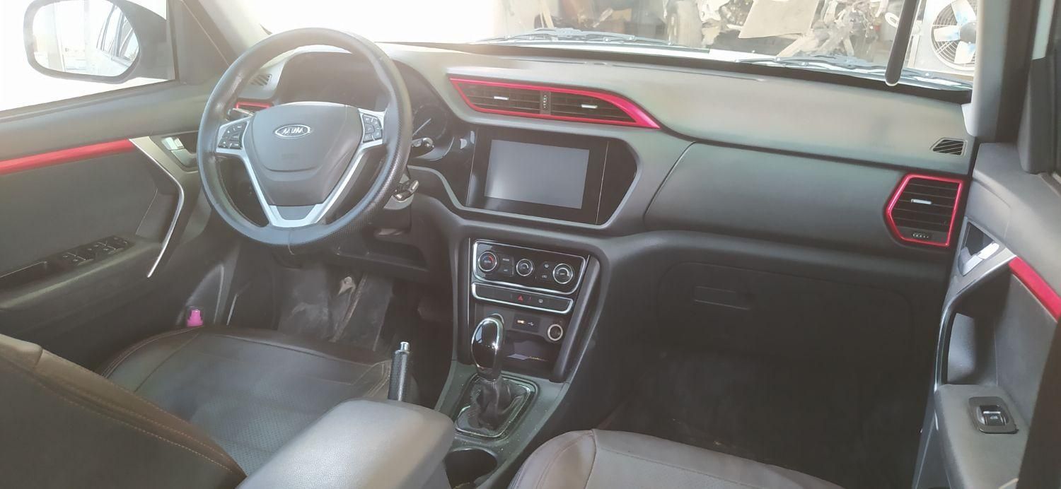 ام وی ام X33 S اتوماتیک اسپرت - 1396