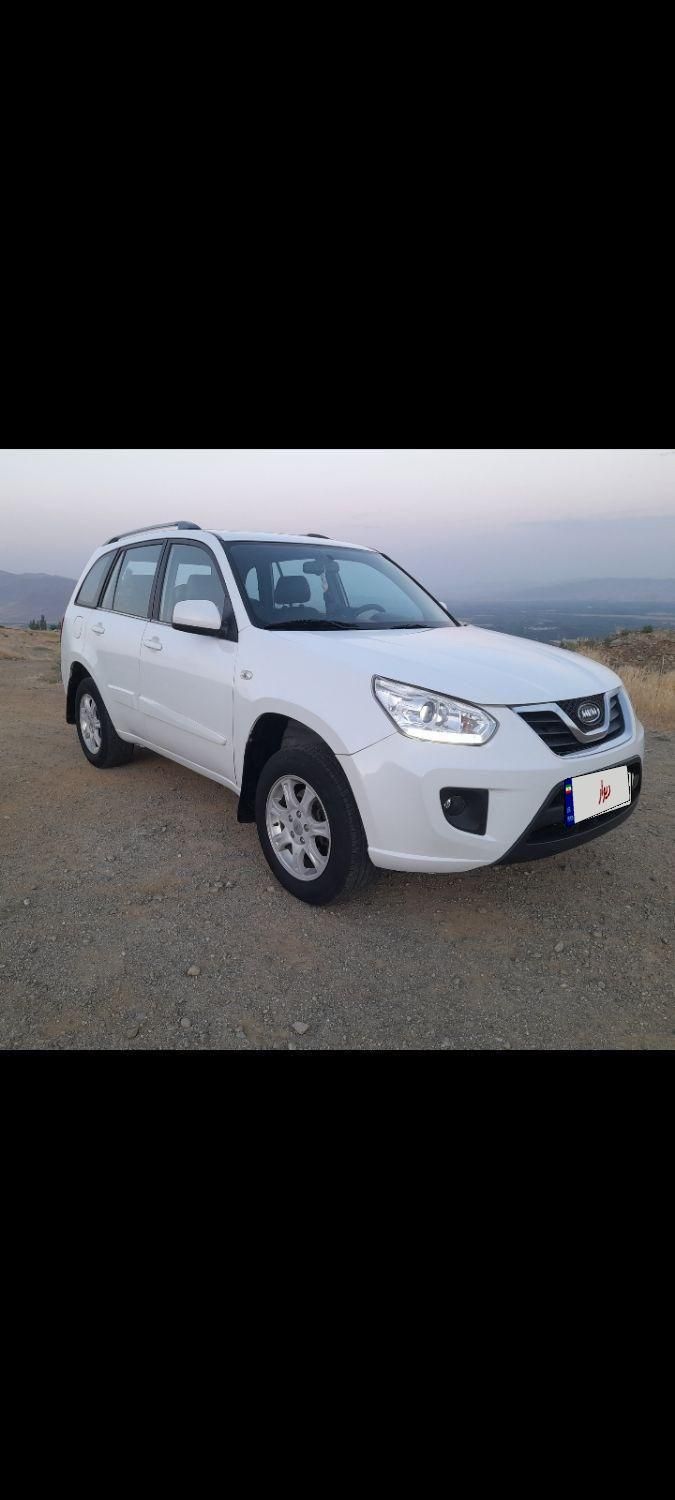ام وی ام X33 دنده‌ای ساده - 1394