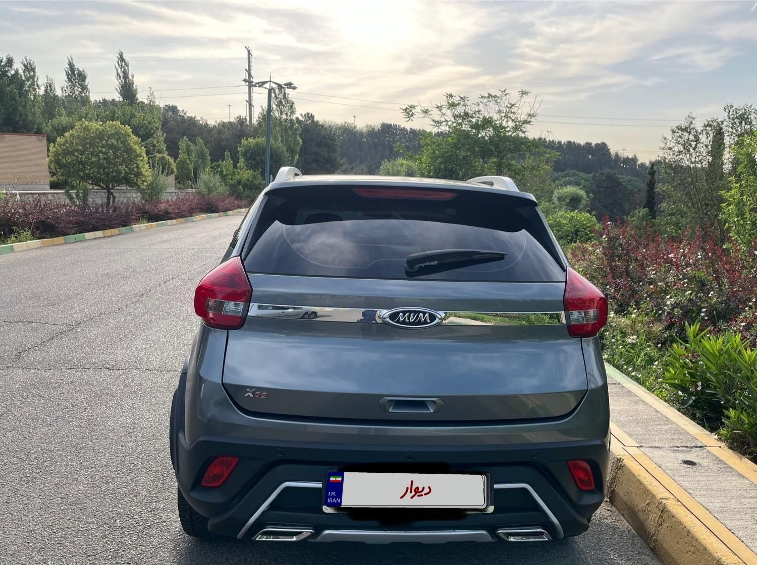 ام وی ام X22 دنده ای اسپرت لاکچری - 1402