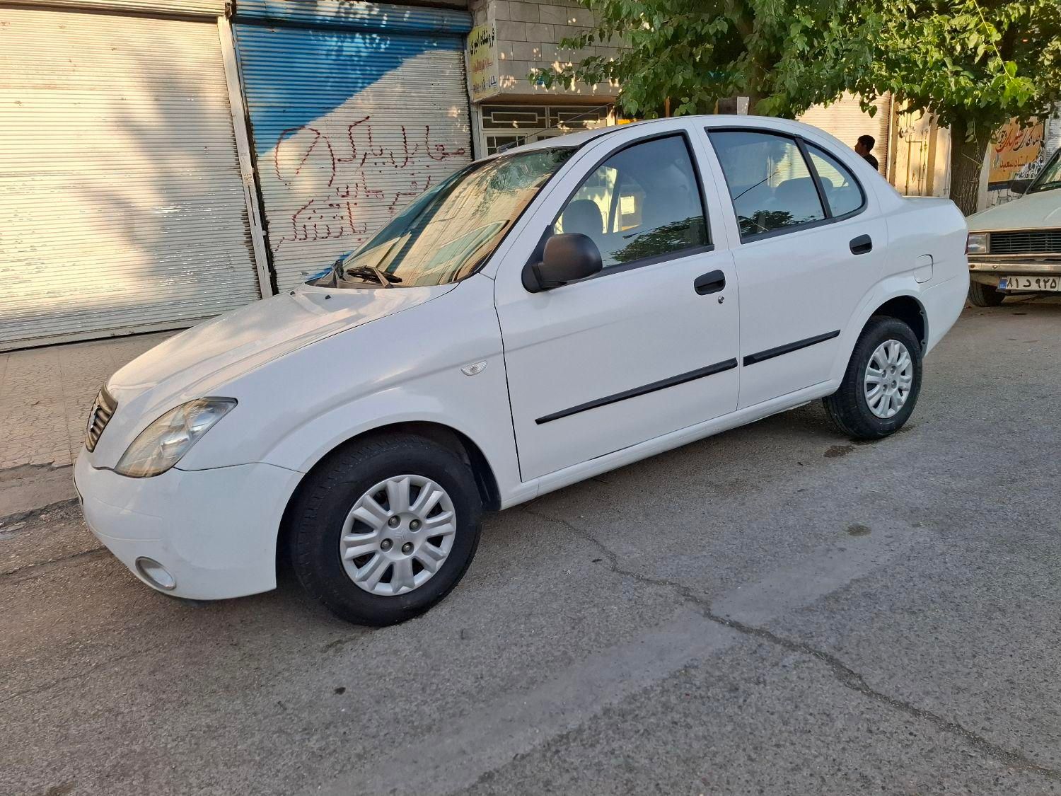 تیبا صندوق دار SX - 1400