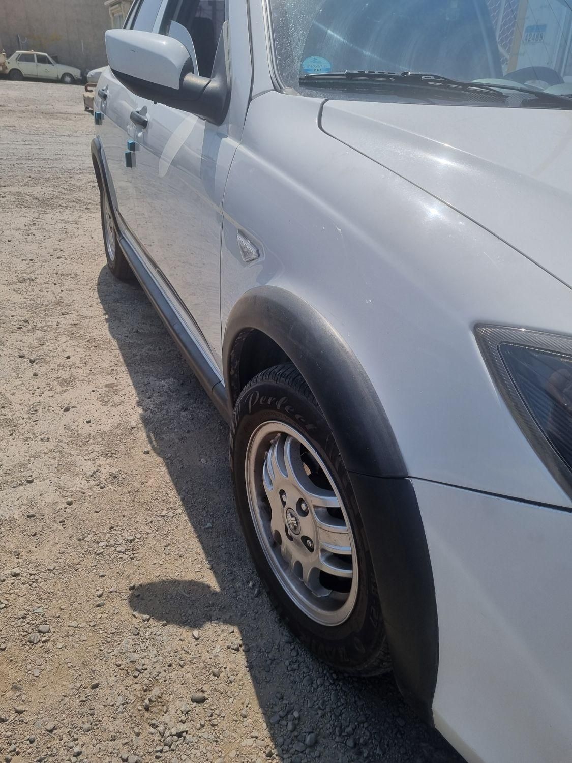 کوییک R دنده‌ای - 1401