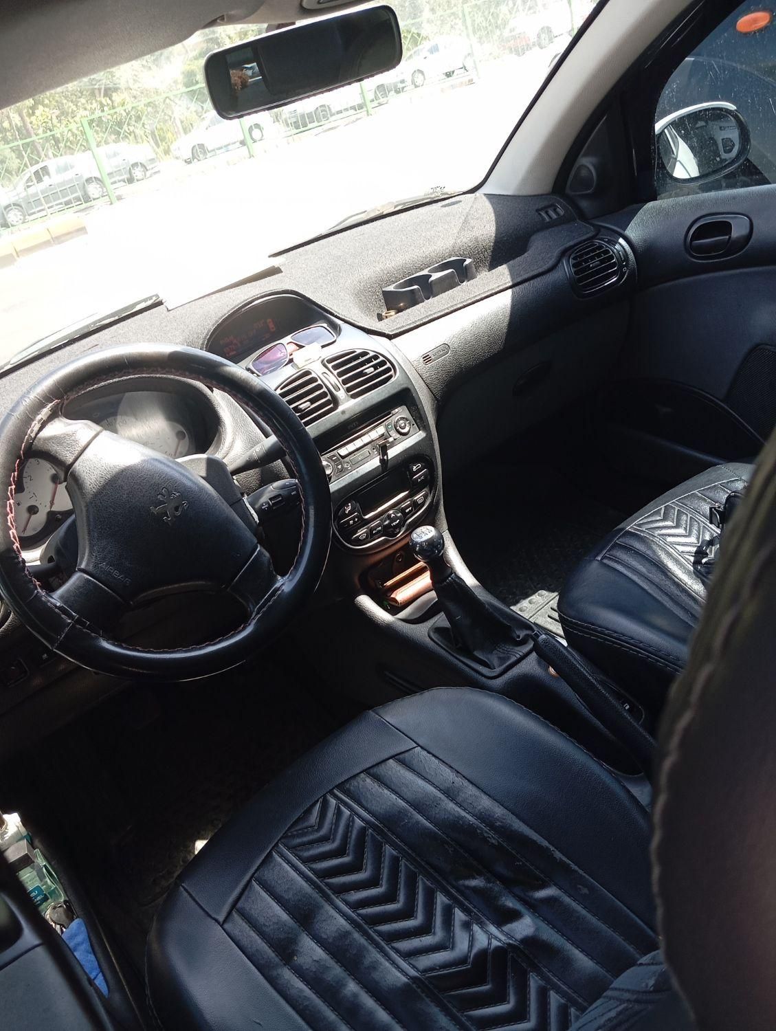 پژو ۲۰۶ صندوق دار v8 - 1395