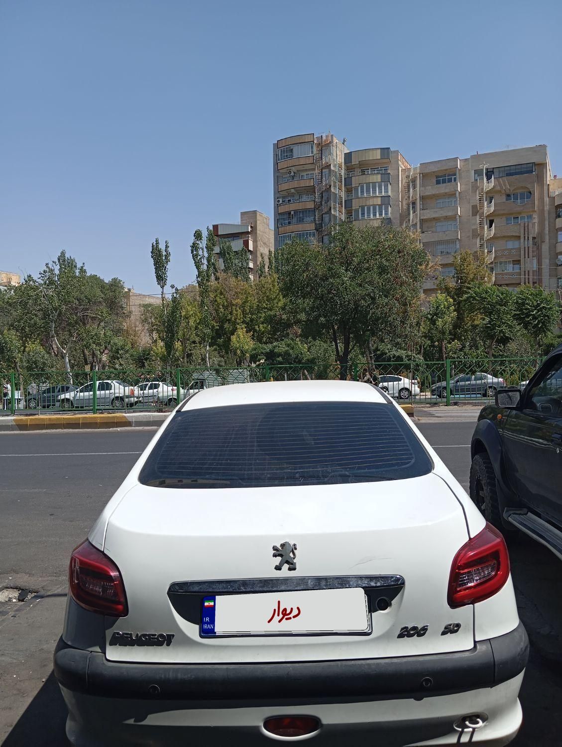 خودرو پژو، ۲۰۶ صندوق دار آگهی ann_19388165