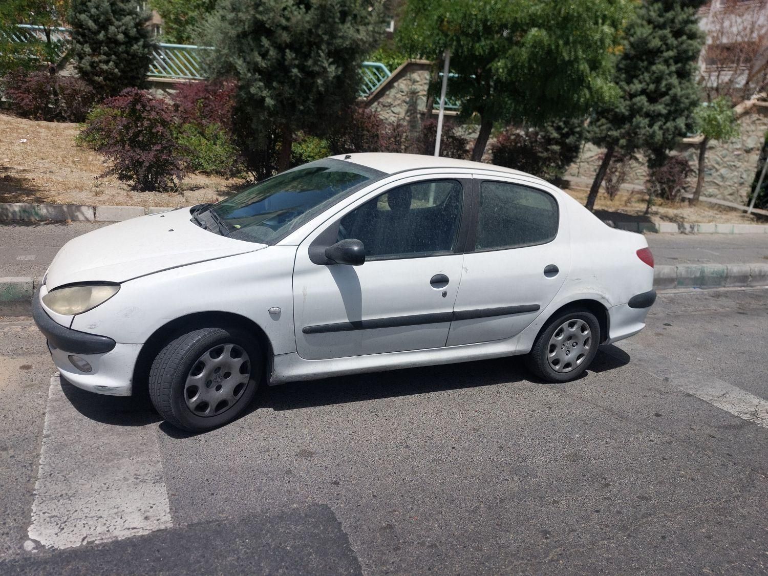 پژو ۲۰۶ صندوق دار v20 - 1390