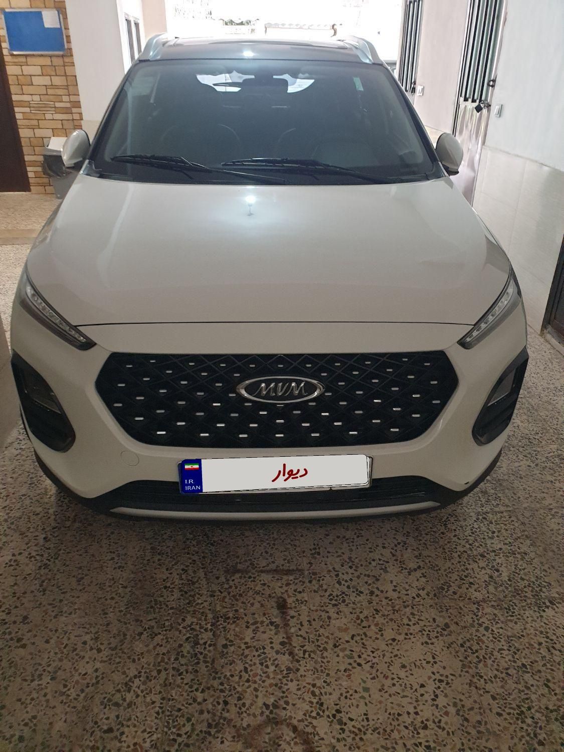 ام وی ام X22 پرو اتوماتیک IE - 1401