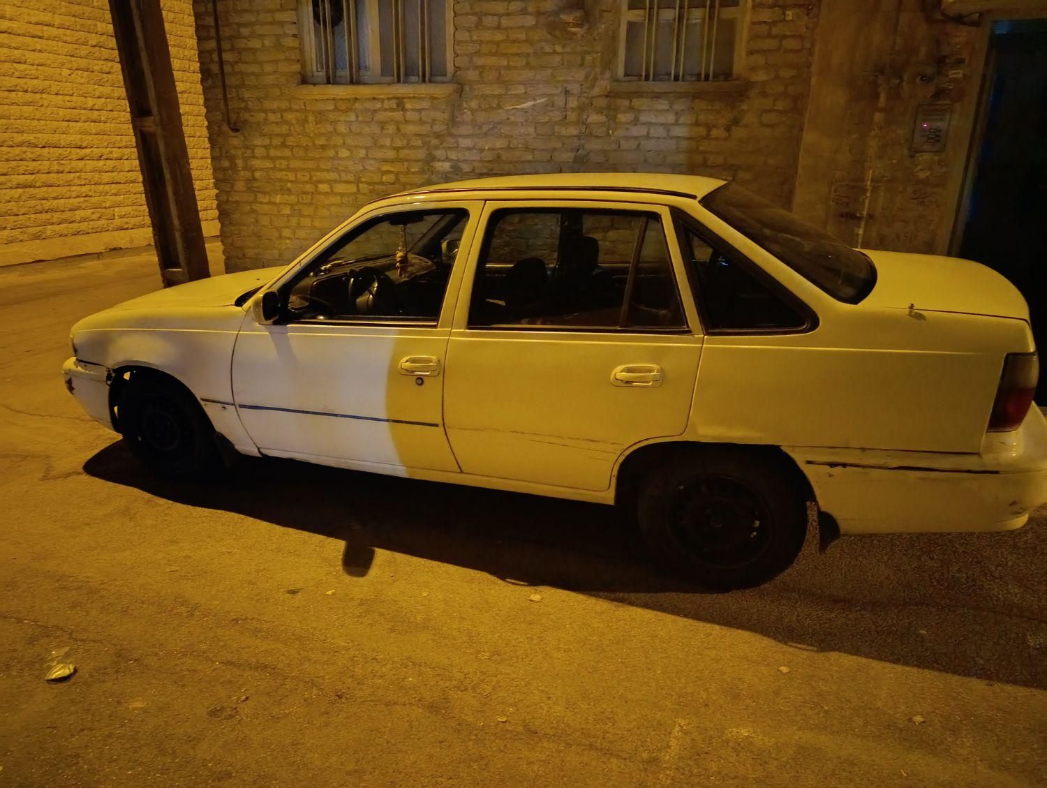 دوو سیلو سدان - 1381
