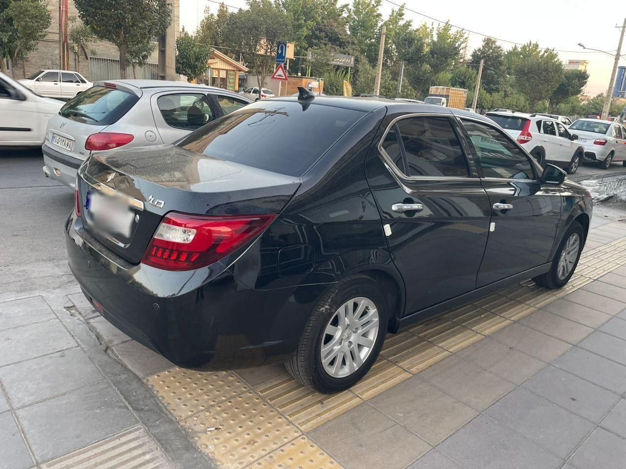 دنا پلاس توربو اتوماتیک - 1401