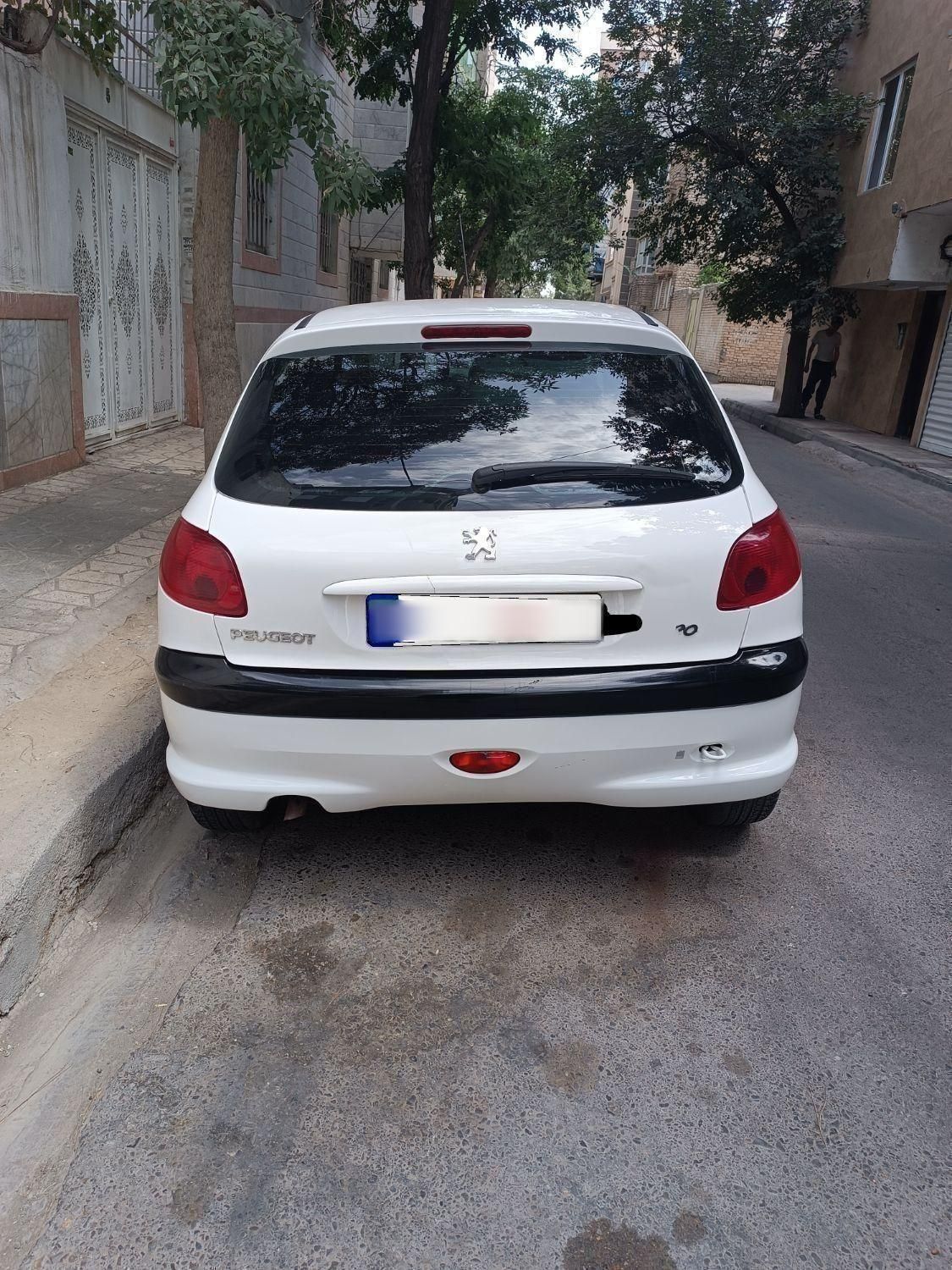 پژو 206 تیپ 2 - 1389