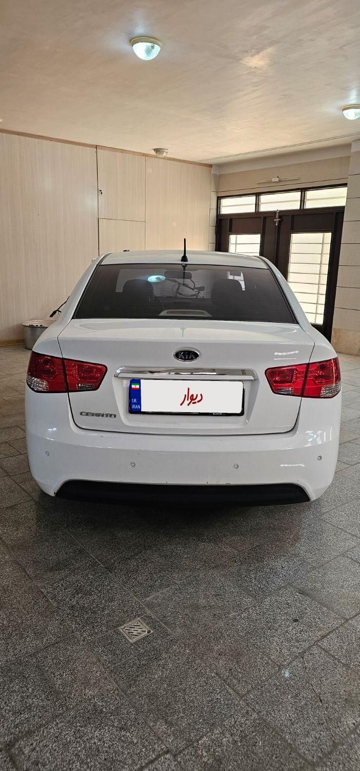 کیا سراتو 2.0 لیتر اتوماتیک GT لاین - 2017