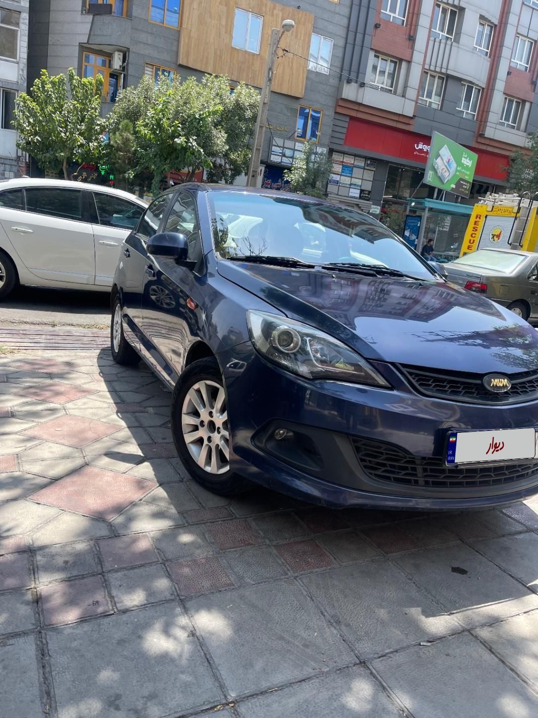 ام وی ام 315 صندوقدار اسپرت دنده‌ای - 1394