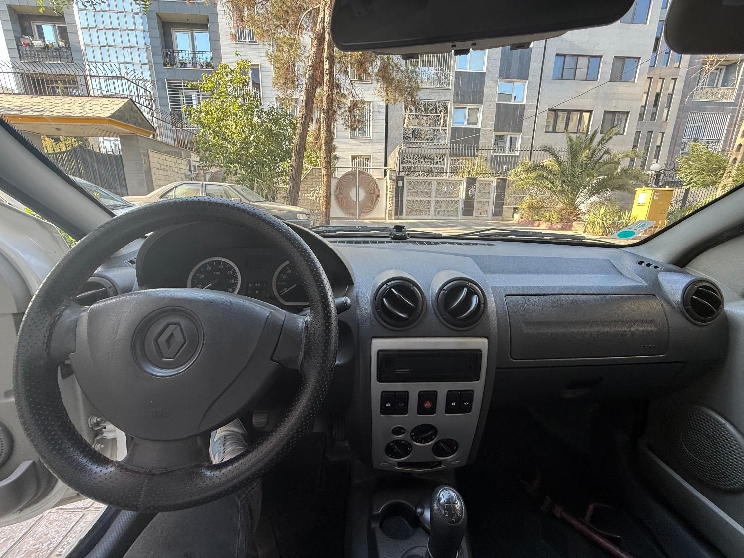 خودرو رنو، تندر 90 آگهی ann_19391378