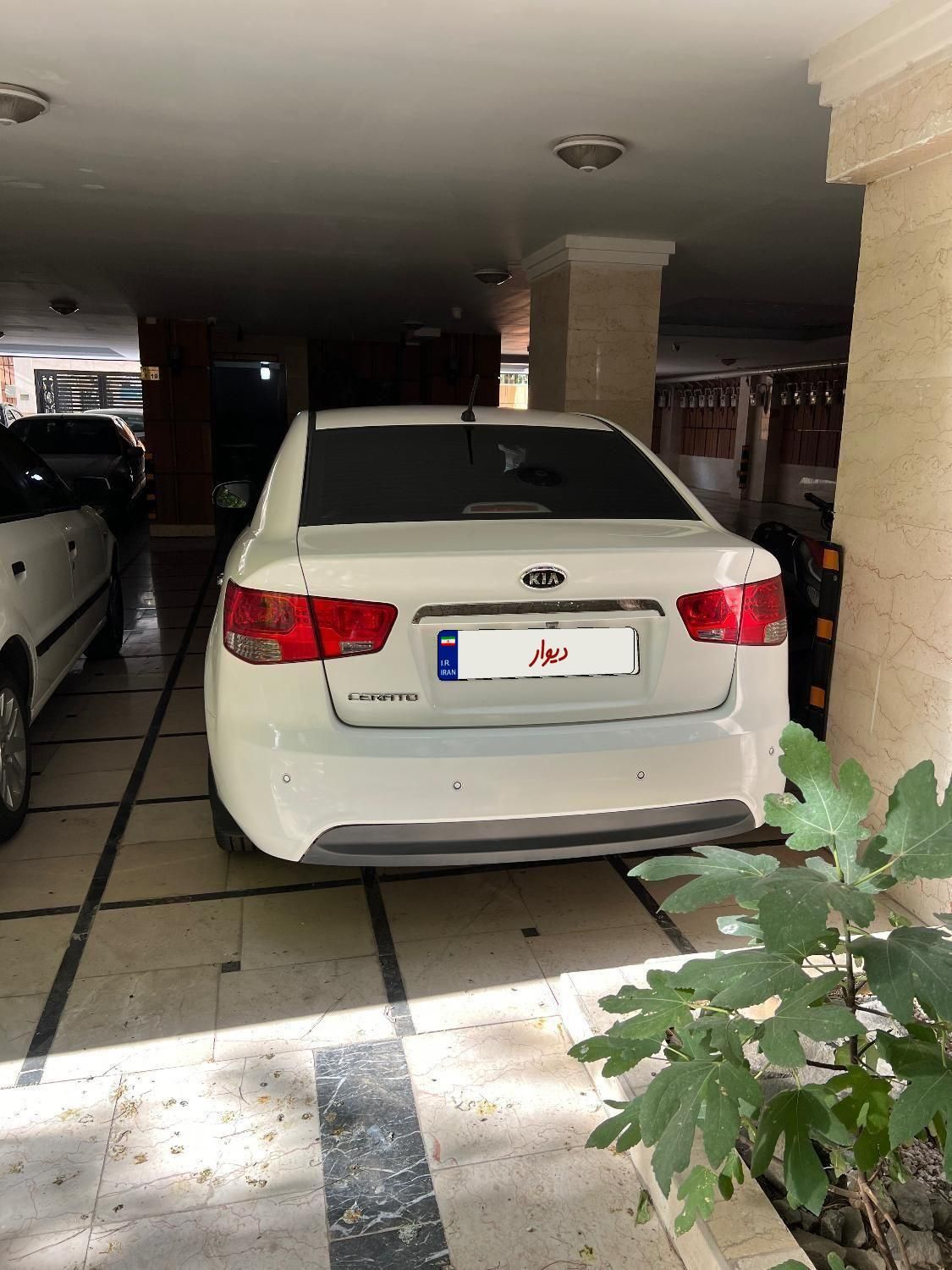 کیا سراتو 2.0 لیتر اتوماتیک GT لاین - 2018