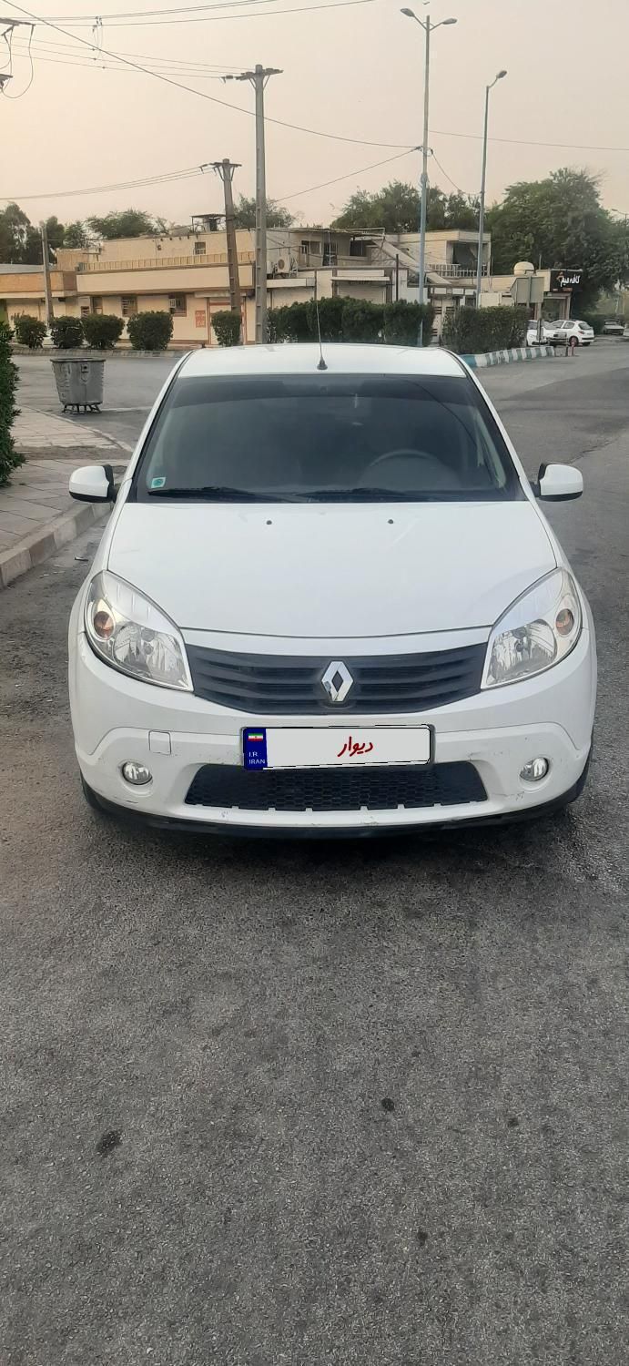 خودرو رنو، ساندرو آگهی ann_19392285