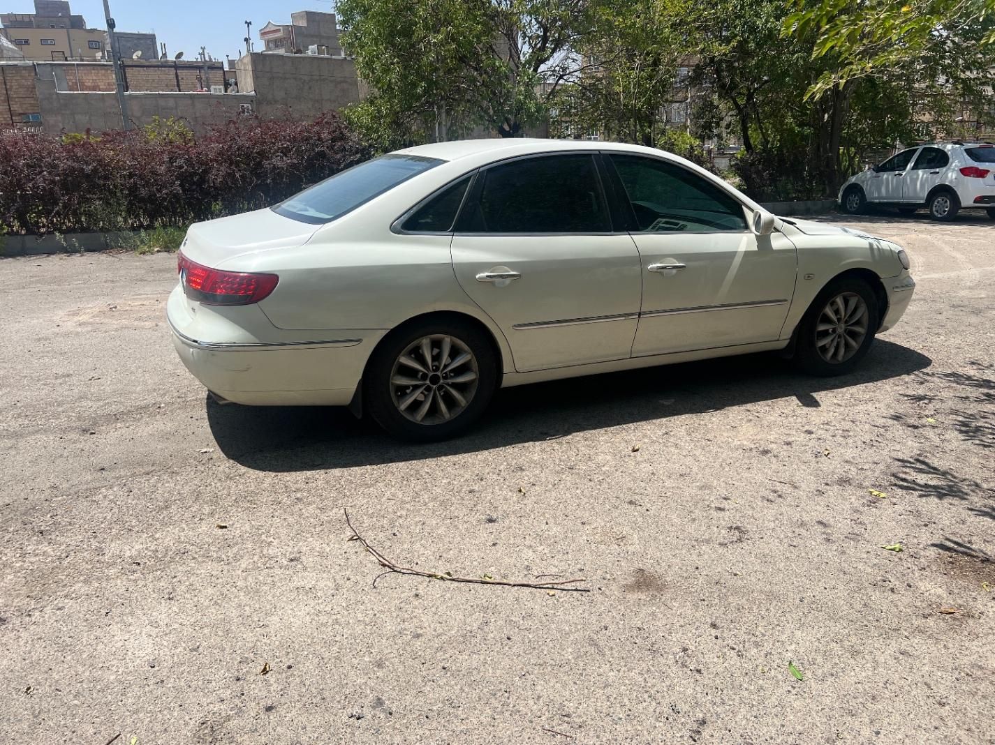 هیوندای آزرا (گرنجور) 3300cc - 2007