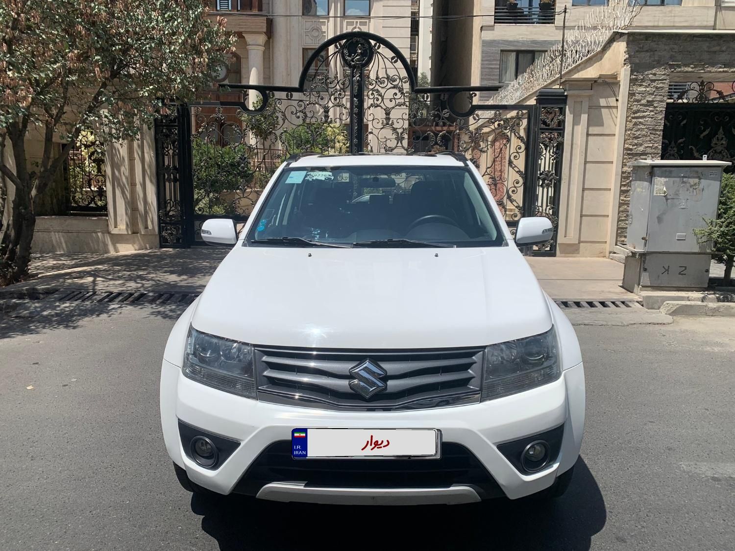 سوزوکی ویتارا ایران خودرو 2400 اتوماتیک - 1396