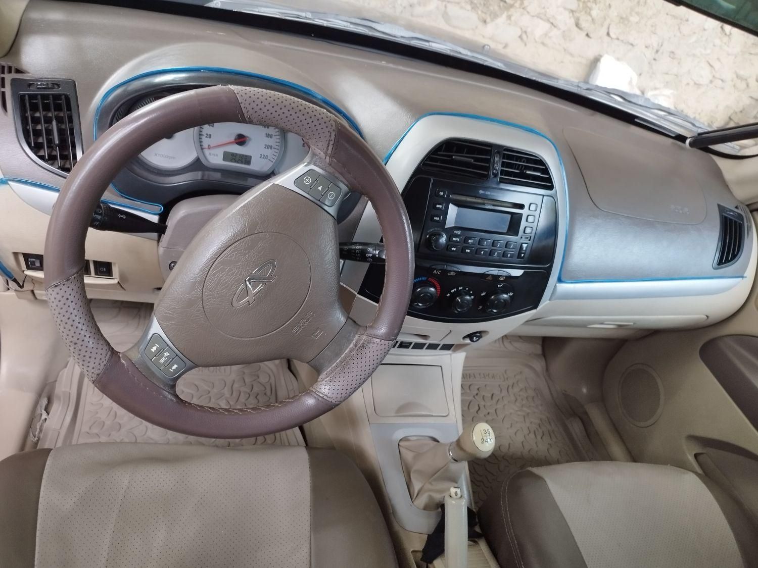 خودرو ام وی ام، X33 آگهی ann_19392495