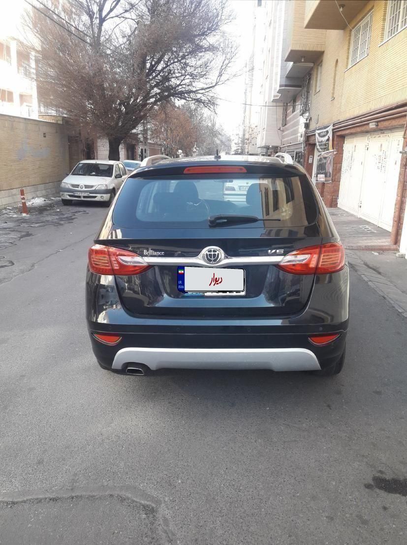 برلیانس v5 اتوماتیک - 2014