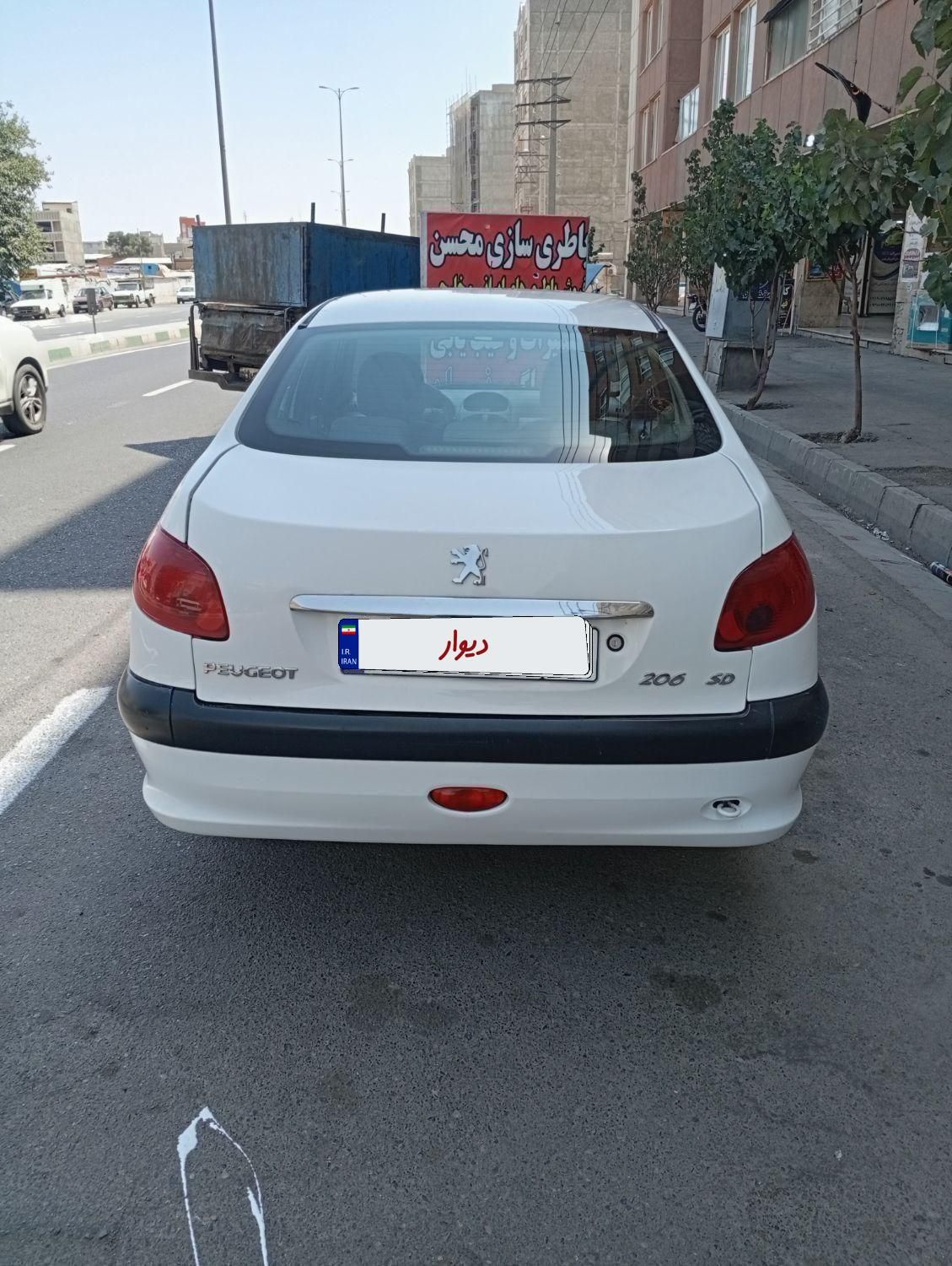 پژو ۲۰۶ صندوق دار v8 - 1388