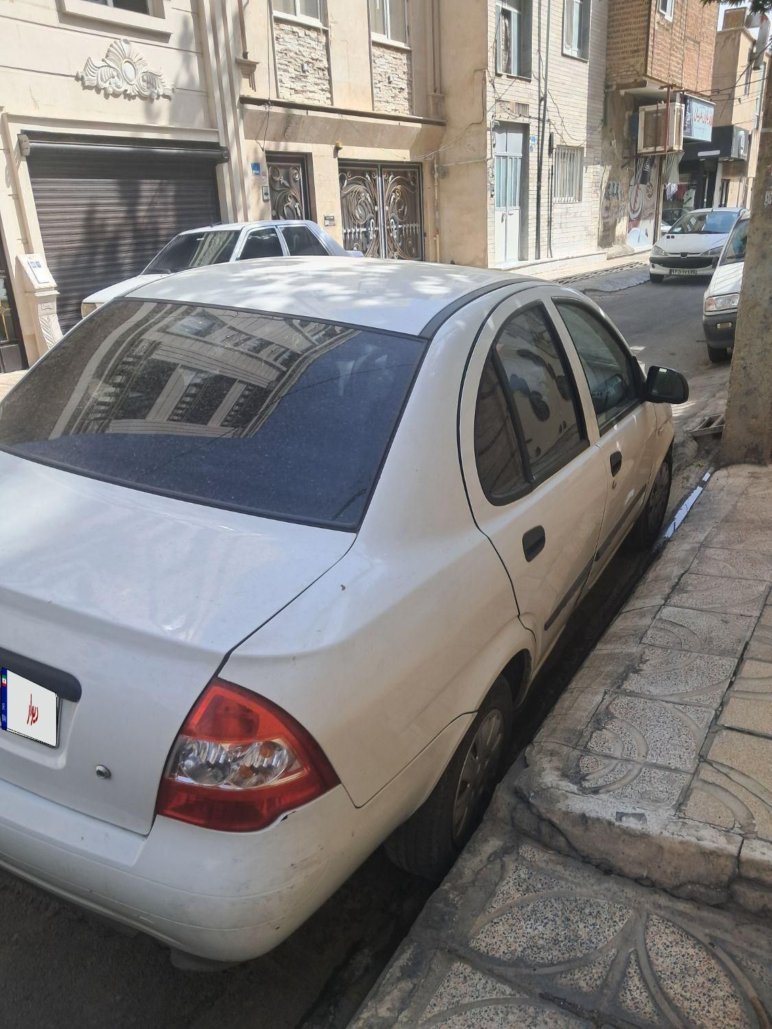 تیبا صندوق دار SX - 1400