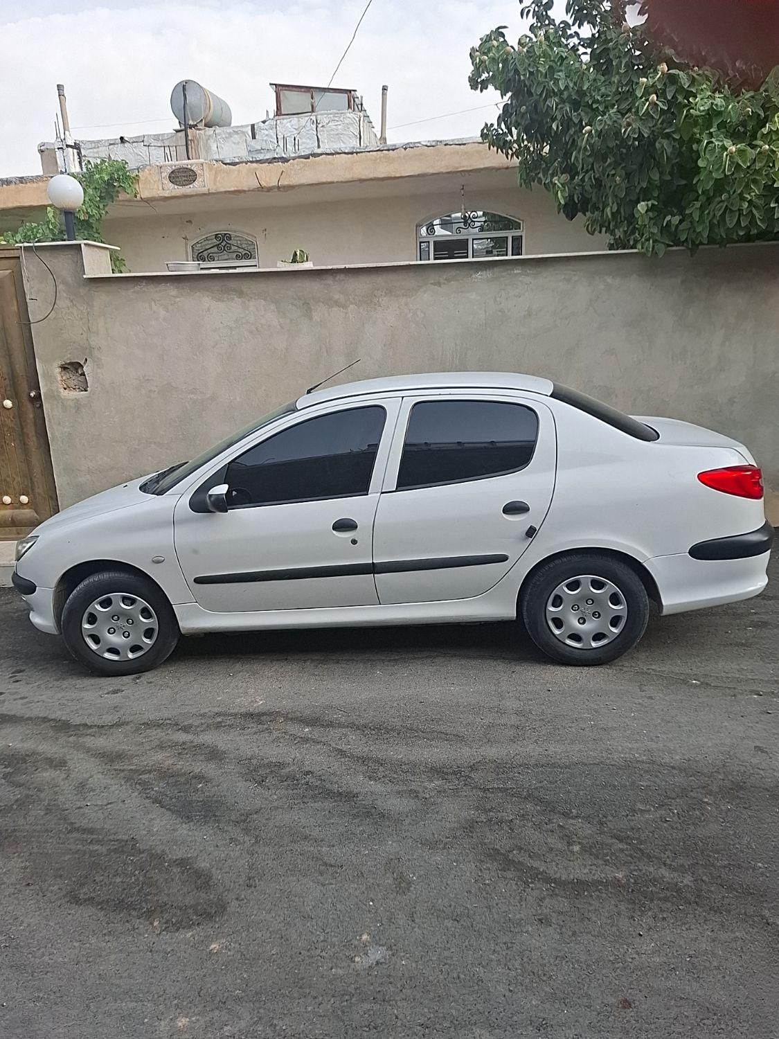 پژو ۲۰۶ صندوق دار v8 - 1387