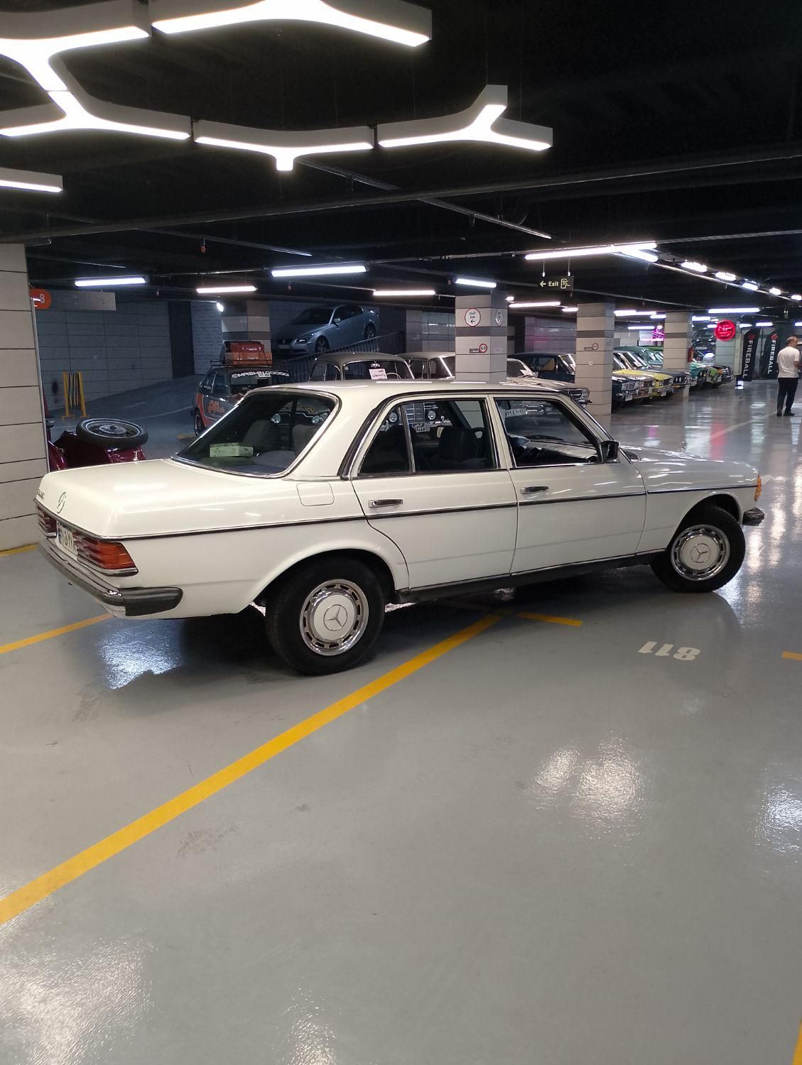 بنز E 230 - 1987