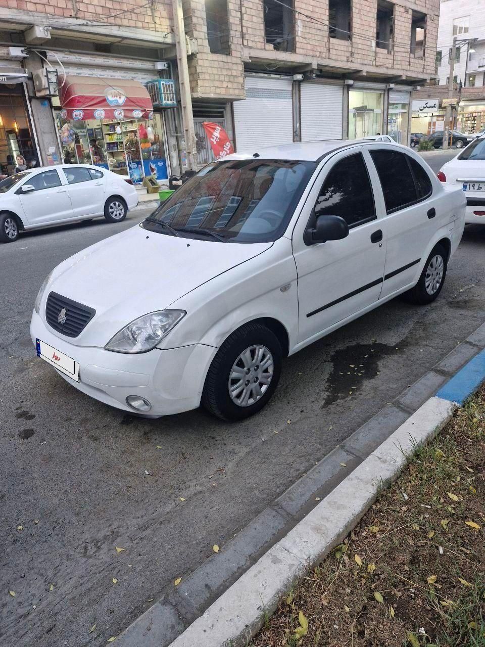 تیبا صندوق دار SX - 1397