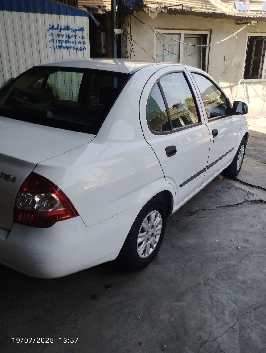 تیبا صندوق دار SX - 1400