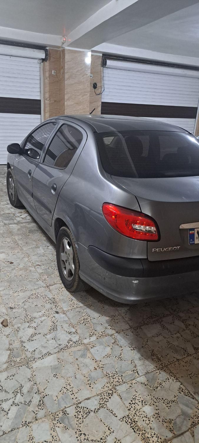 پژو ۲۰۶ صندوق دار v8 - 1393