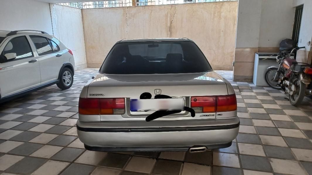 هوندا آکورد EX-B - 1992
