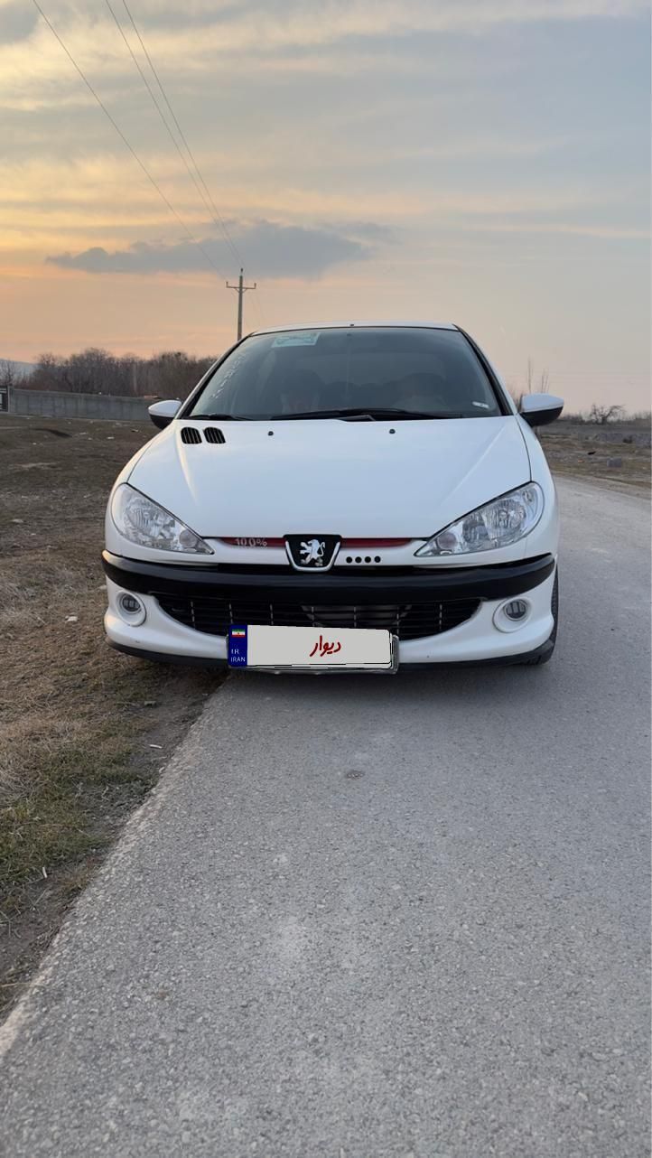پژو ۲۰۶ صندوق دار v8 - 1395