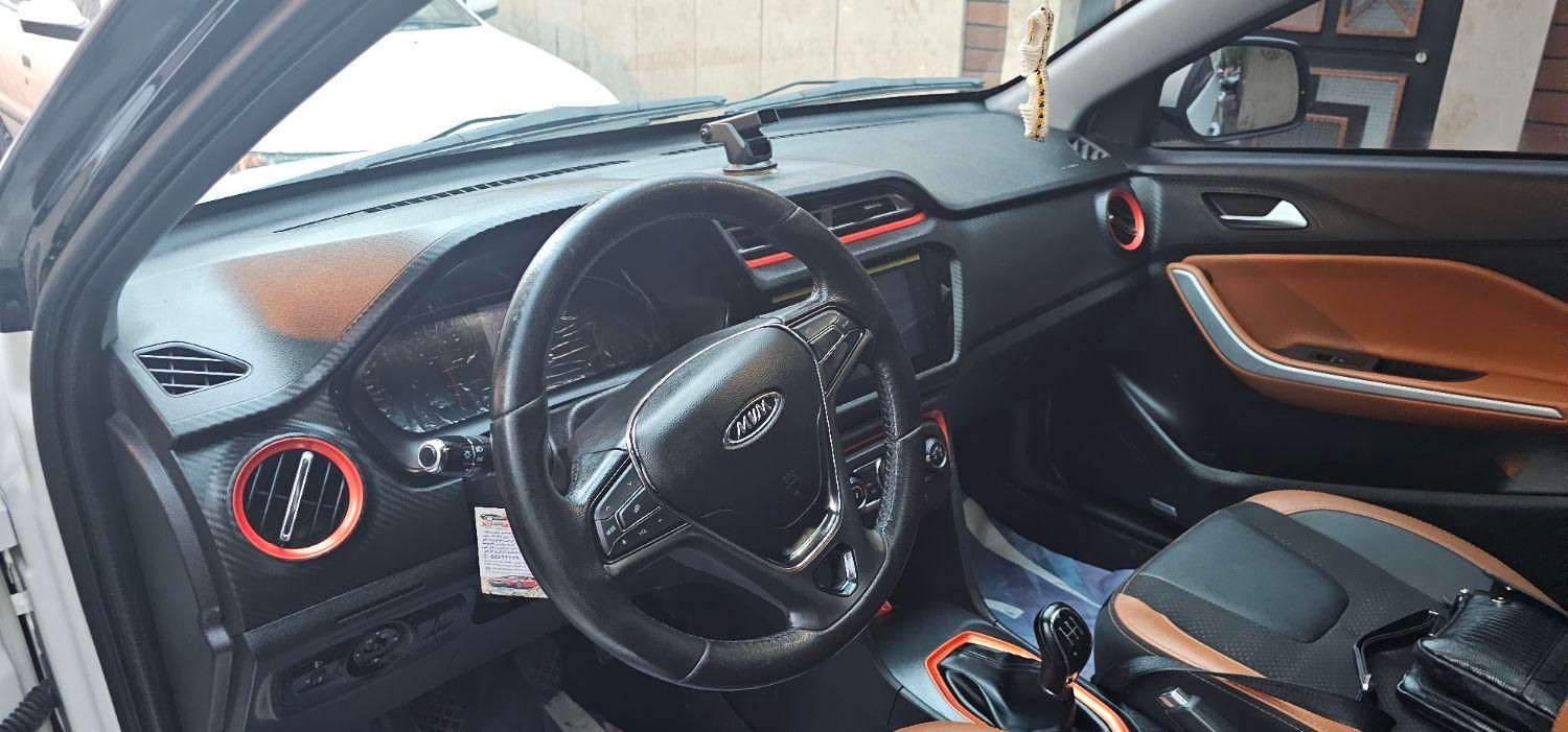 ام وی ام X22 دنده ای اسپرت اکسلنت - 1397