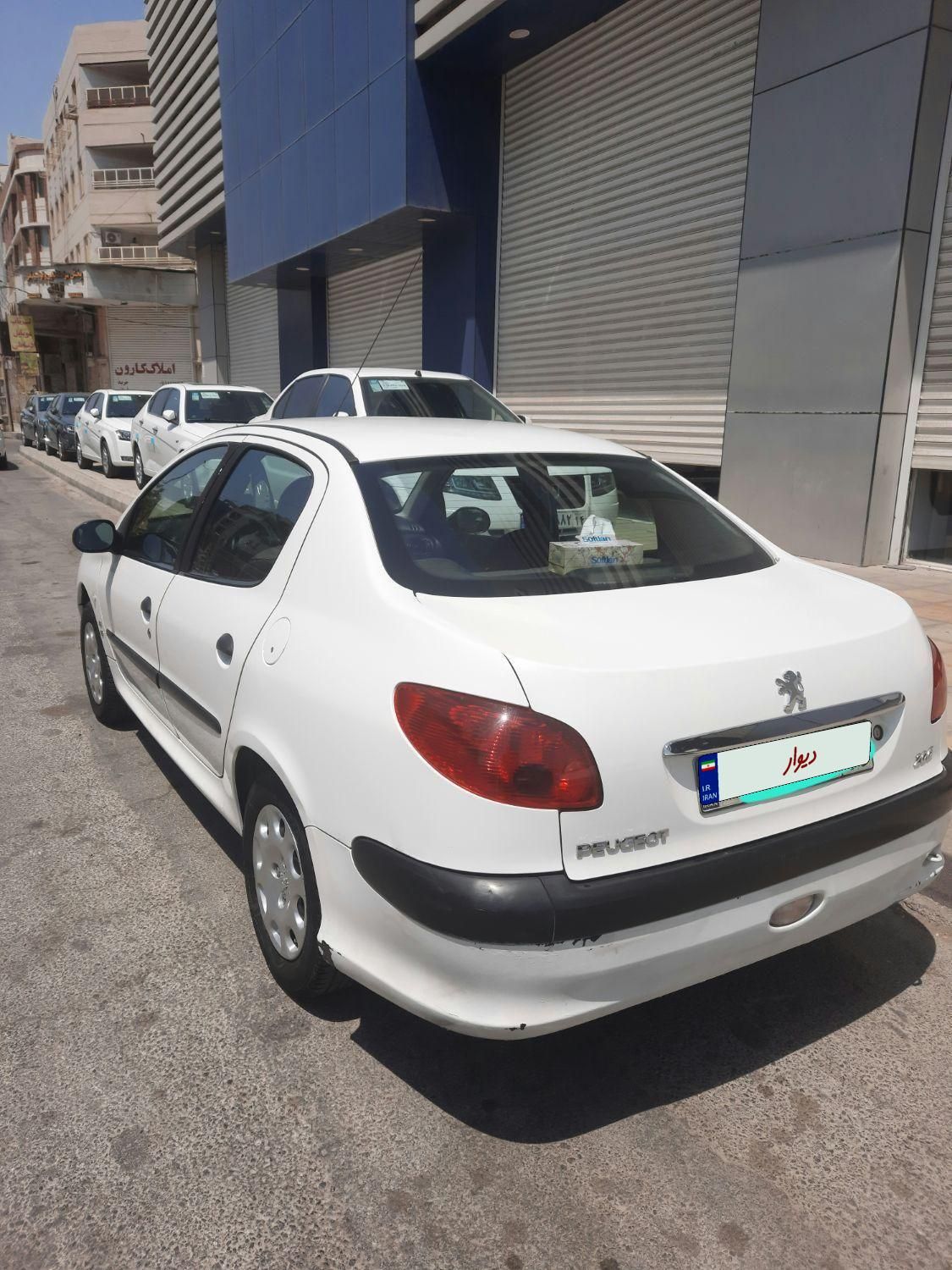 پژو ۲۰۶ صندوق دار v2 - 1390