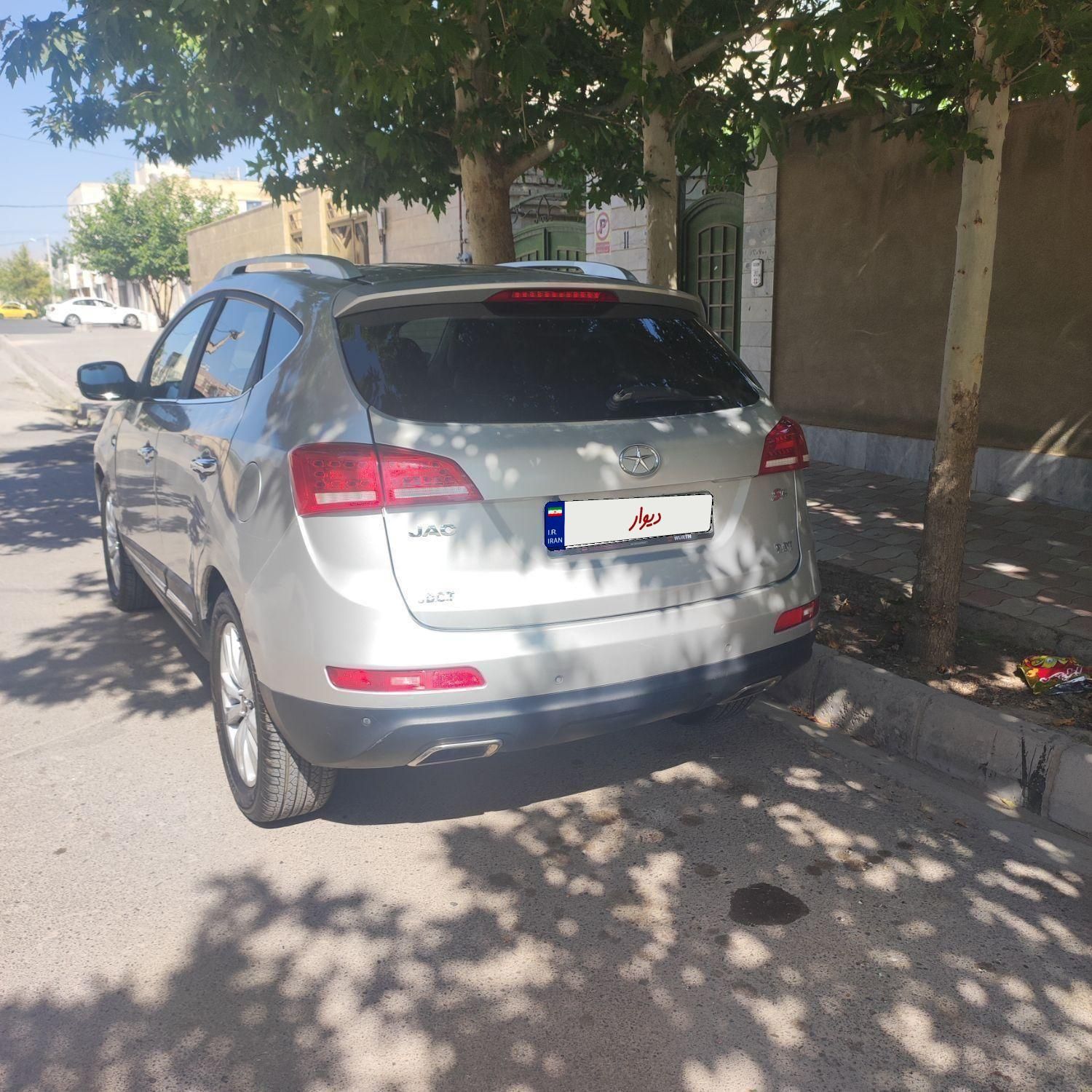 خودرو جک، S5 آگهی ann_19394069