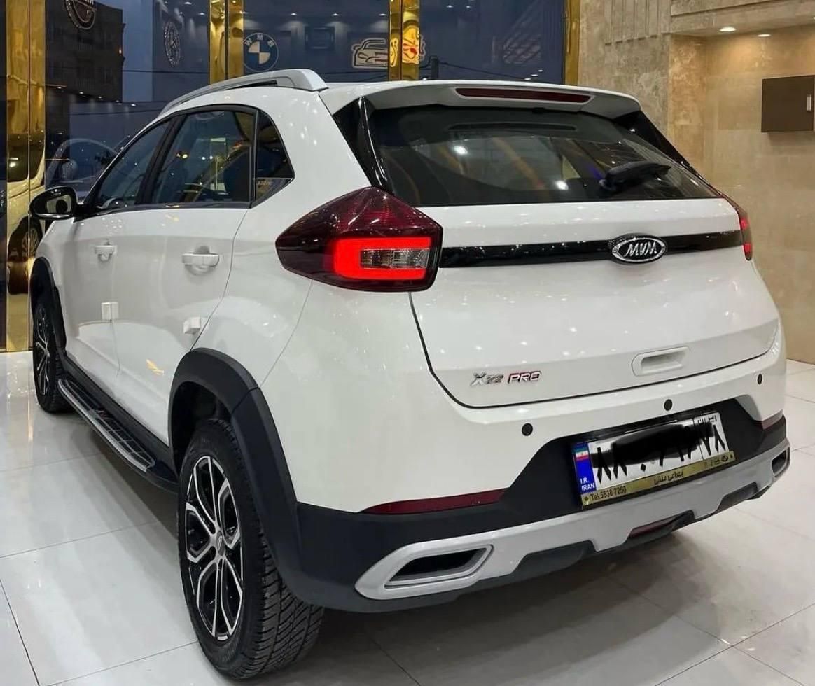 ام وی ام X22 پرو اتوماتیک IE - 1404