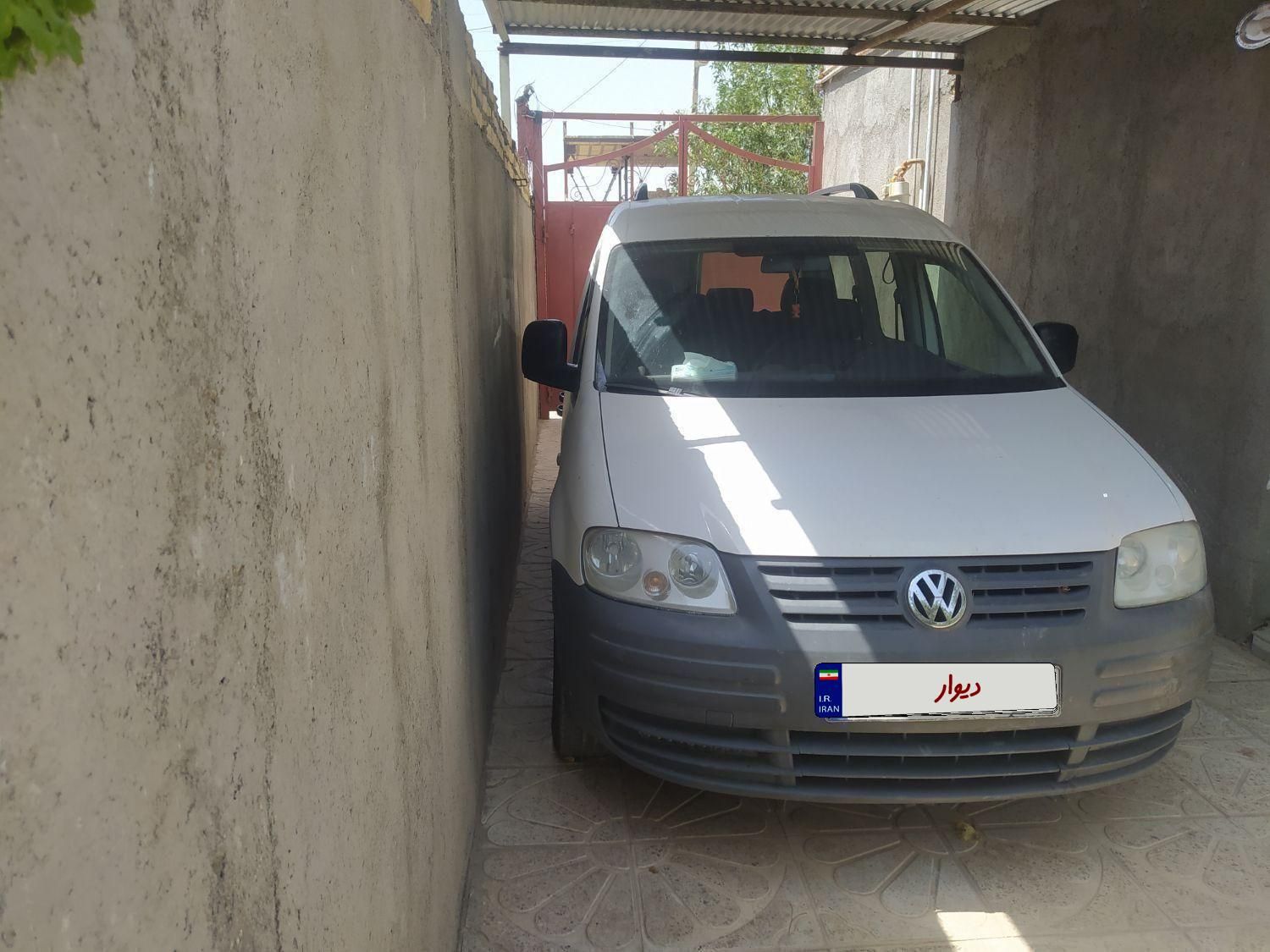 فولکس کدی - - 2005