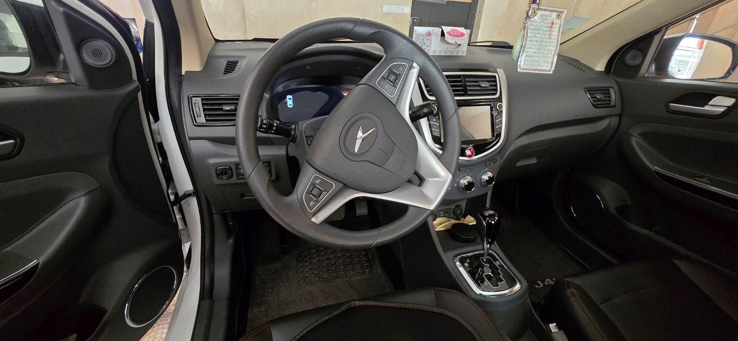 جک J4 اتوماتیک ساده - 1403