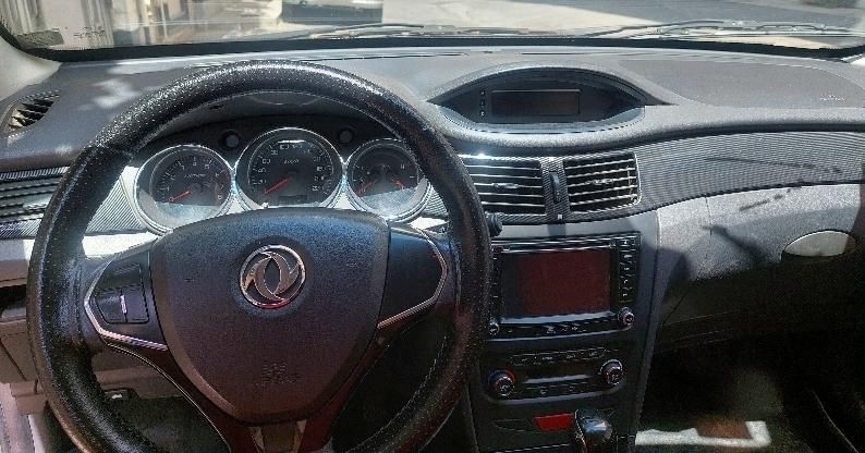 دانگ فنگ H30 کراس اتوماتیک - 1396