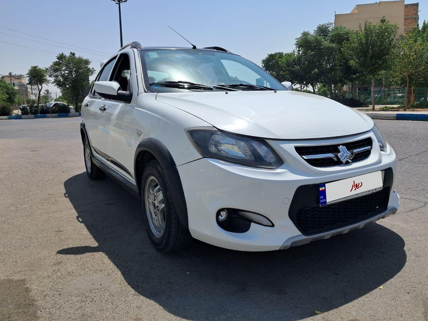 کوییک R دنده‌ای - 1401