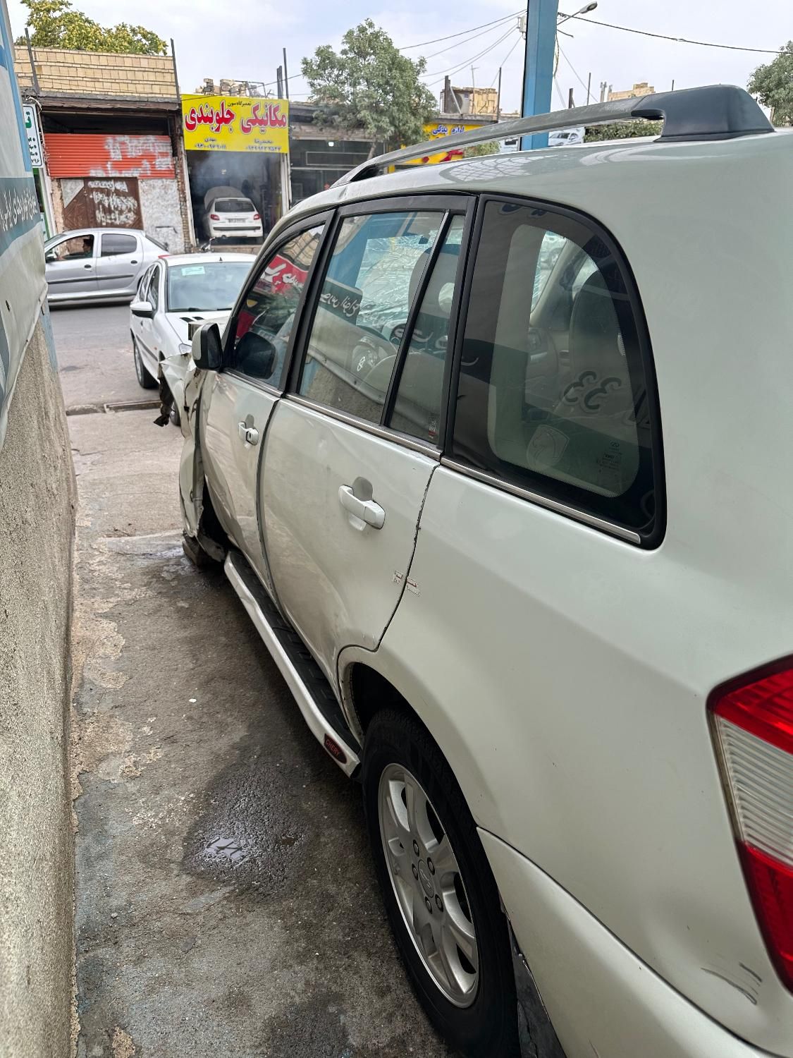 ام وی ام X33 دنده‌ای ساده - 1391