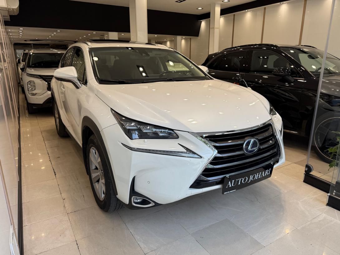 لکسوس NX هیبرید 300H - 2016