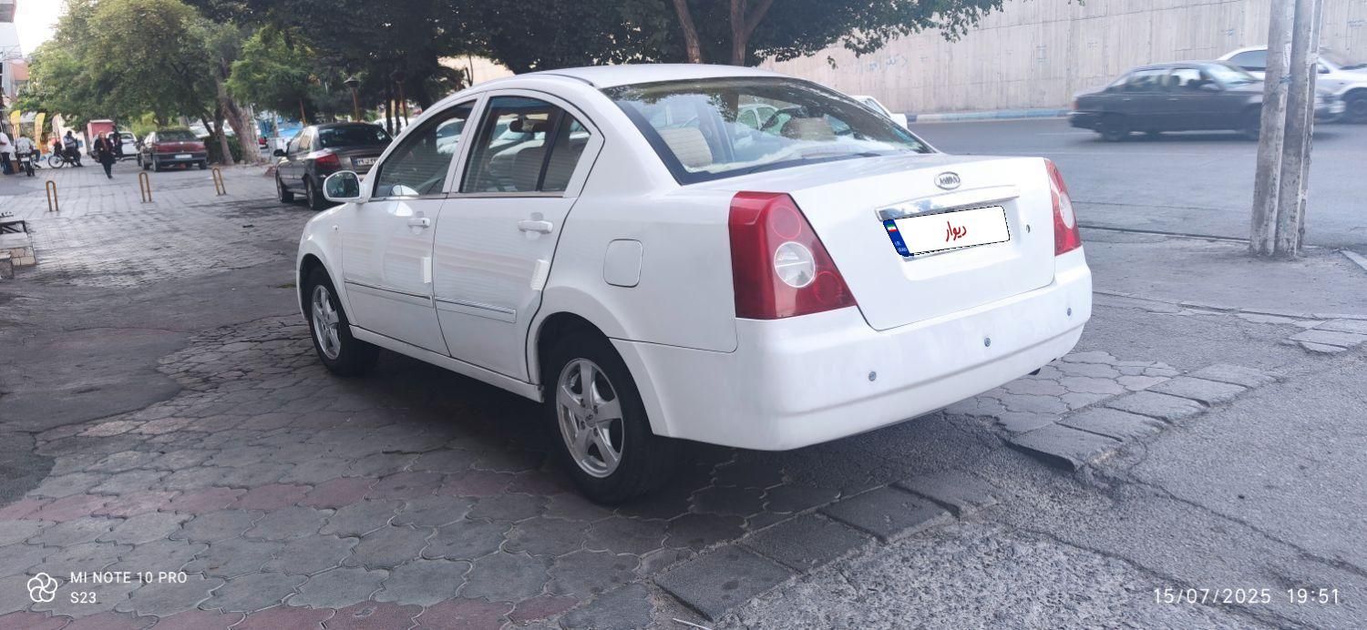 ام وی ام 530 دنده ای - 1390