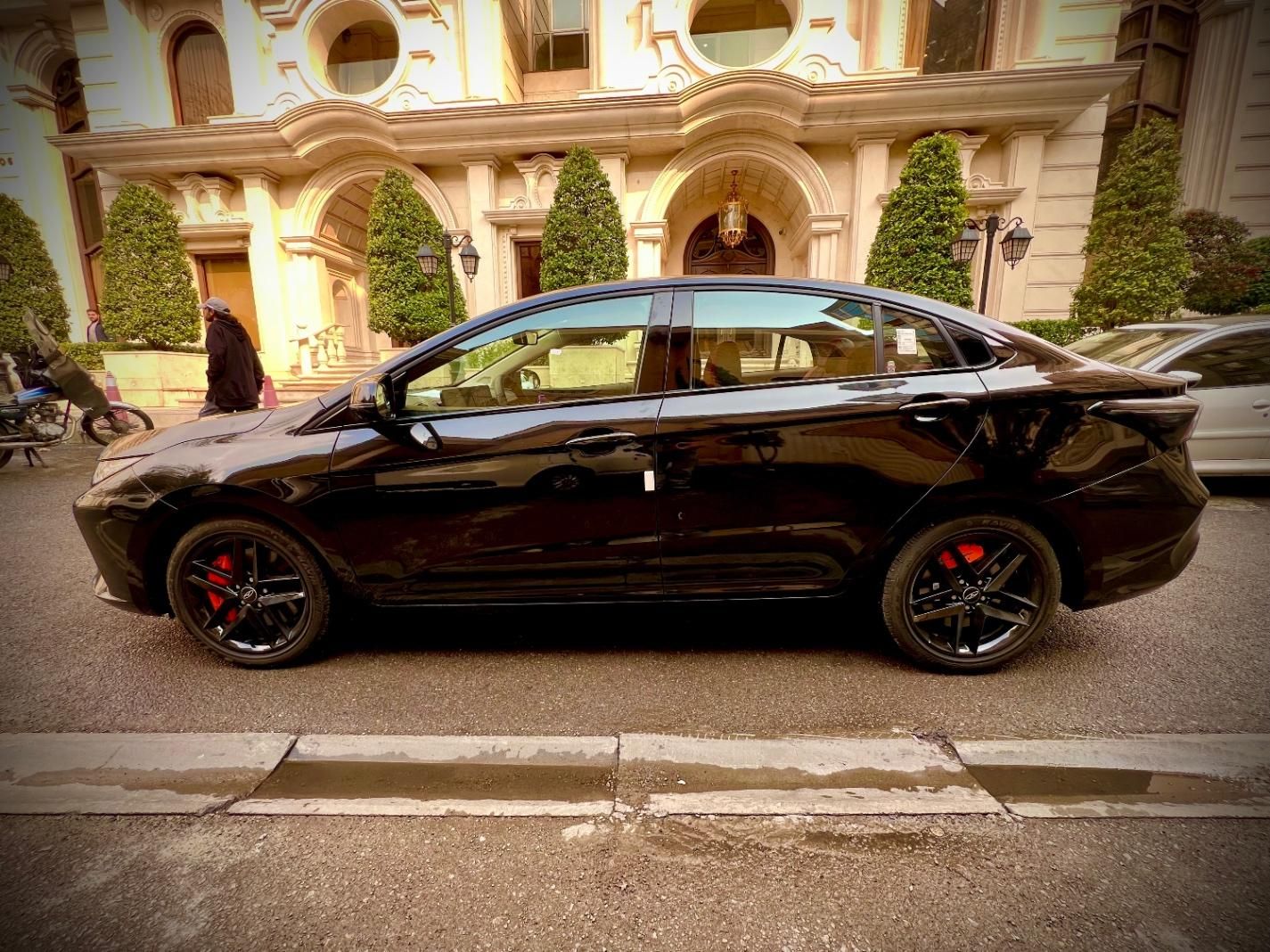 فونیکس آریزو 6 GT اکسلنت - 2024