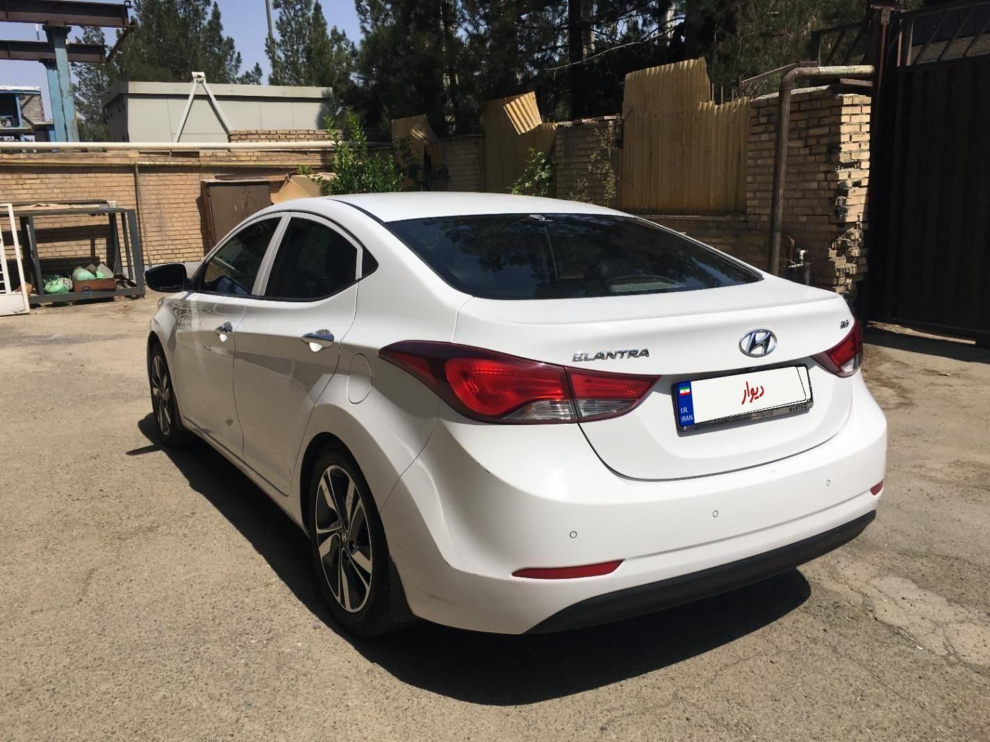 هیوندای النترا 1.8 لیتر - 2015