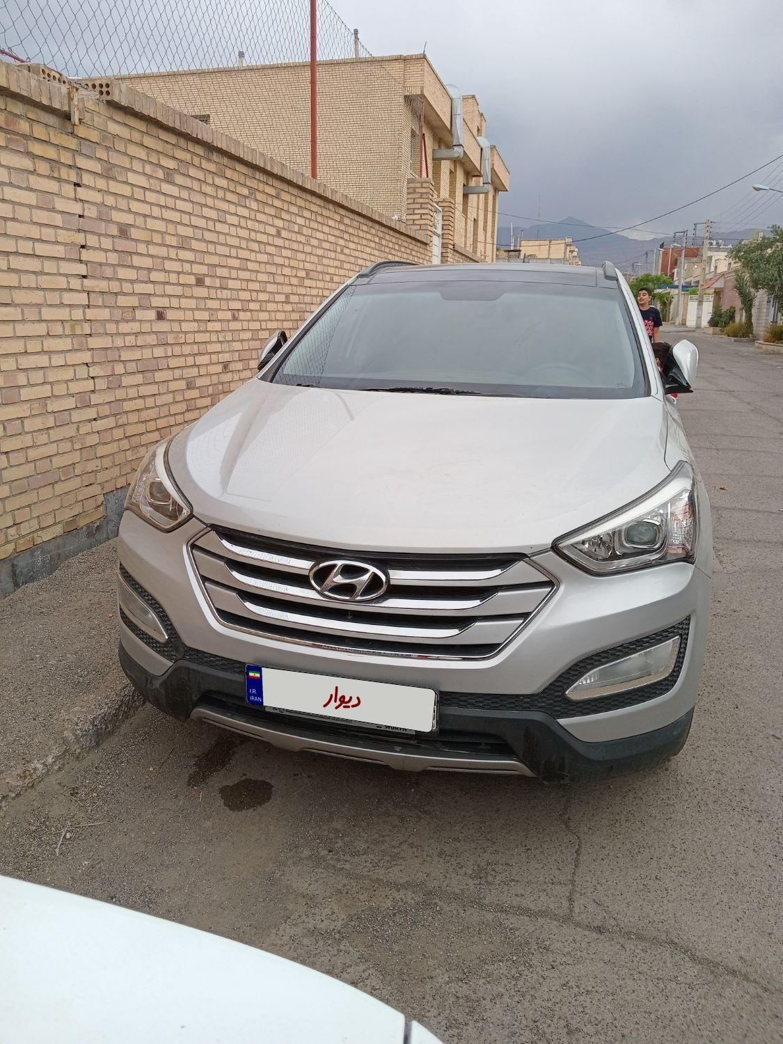 هیوندای سانتافه جی‌ال‌اس ۲.۴ GDI دو دیفرانسیل - 2014