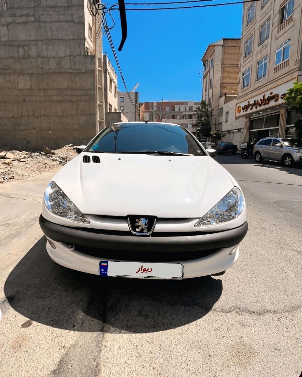 پژو ۲۰۶ صندوق دار v20 - 1390