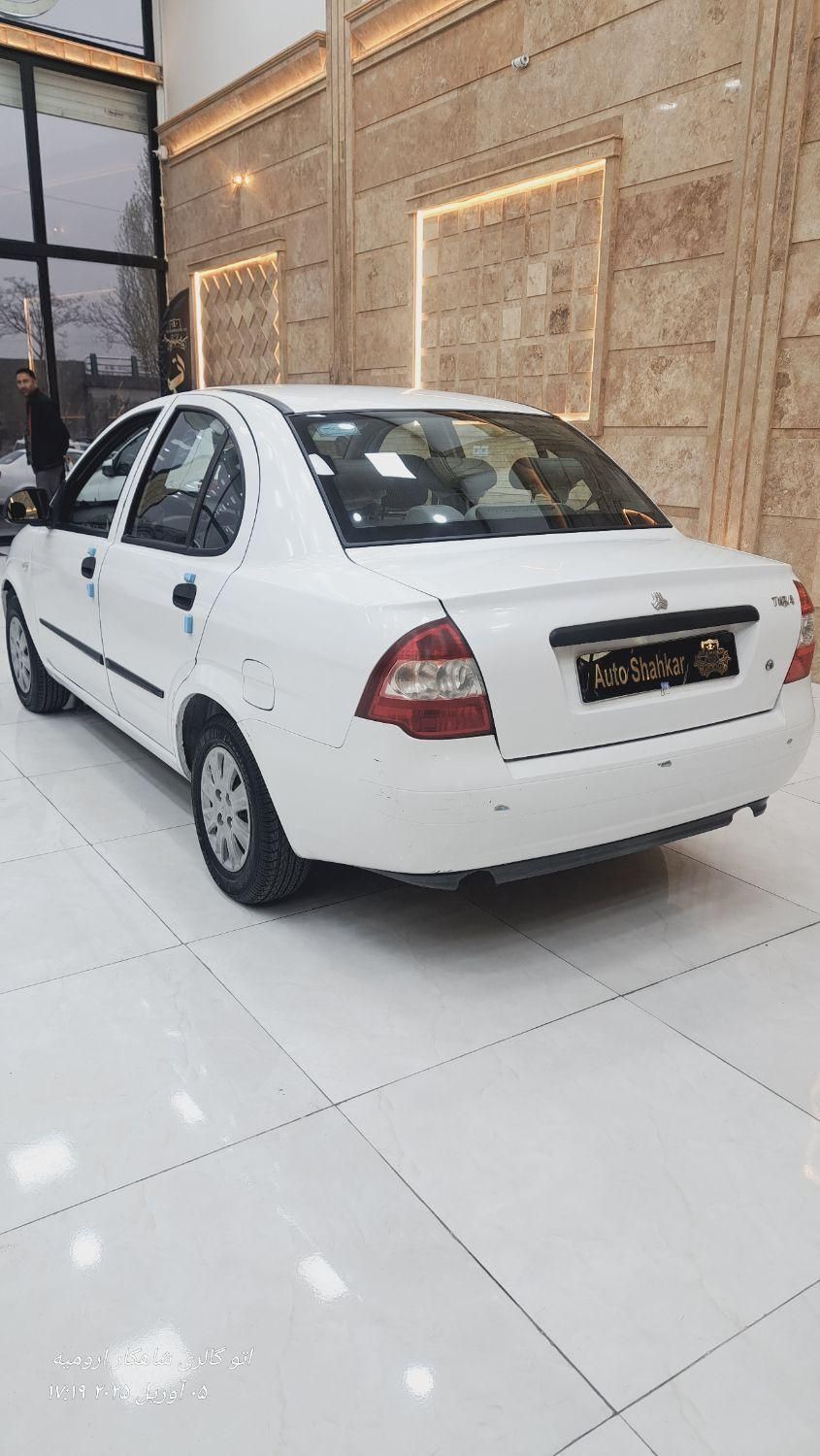 تیبا صندوق دار SX - 1400