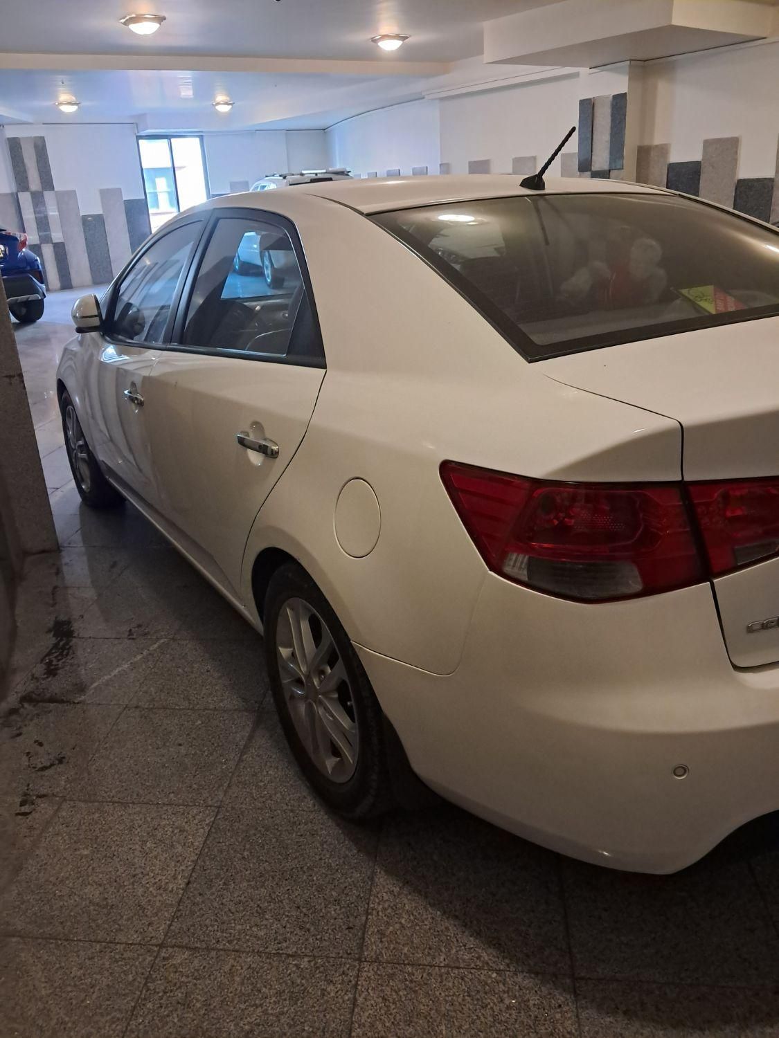 خودرو کیا، سراتو مونتاژ آگهی ann_19395870